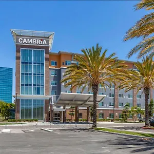 Cambria Lax Otel
